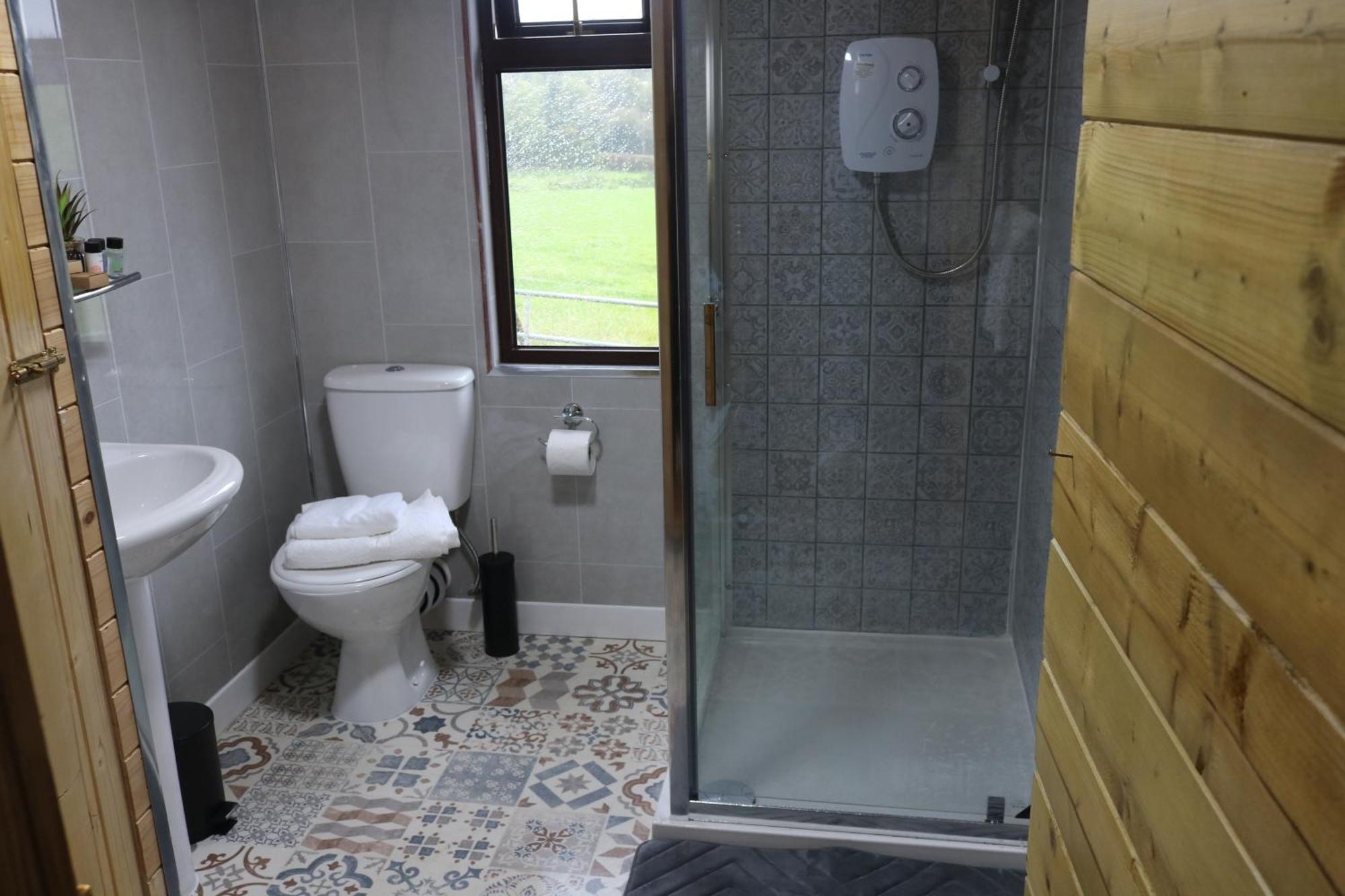 The Cabin Pipershill Newtownbutler Eksteriør billede